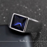 Futurist Ring