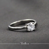 Elora Solitaire Engagement Ring - Loville.co